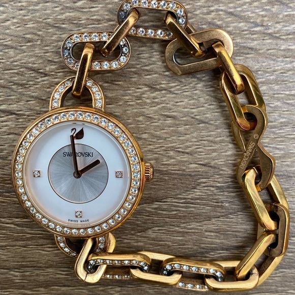 Swarovski Gold  & Diamond Women's Watch braclet - Picture 2 of 6